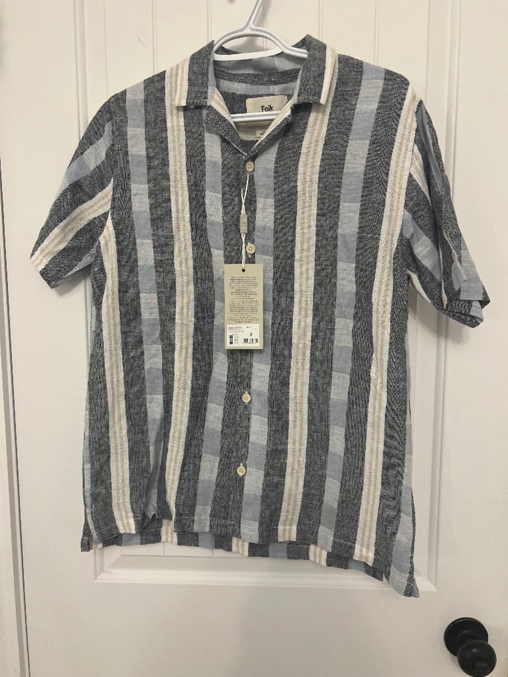 Folk Men’s Short Sleeve Button-Up Shirt in Gray, Light Blue, Cream